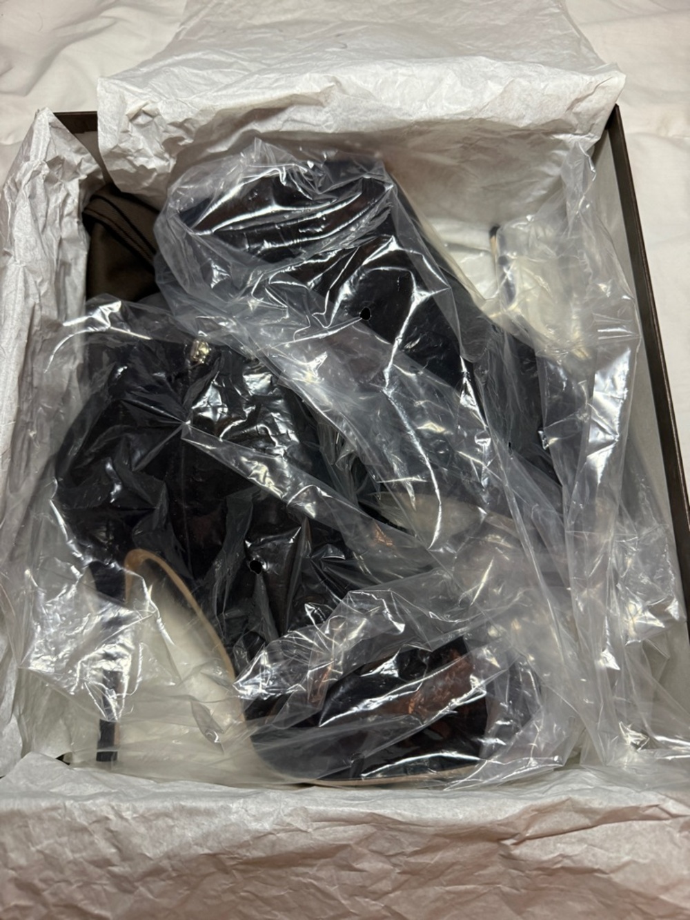 Gucci Black Suede Pointed-Toe Stiletto Ankle Booties - Picture 4 of 4